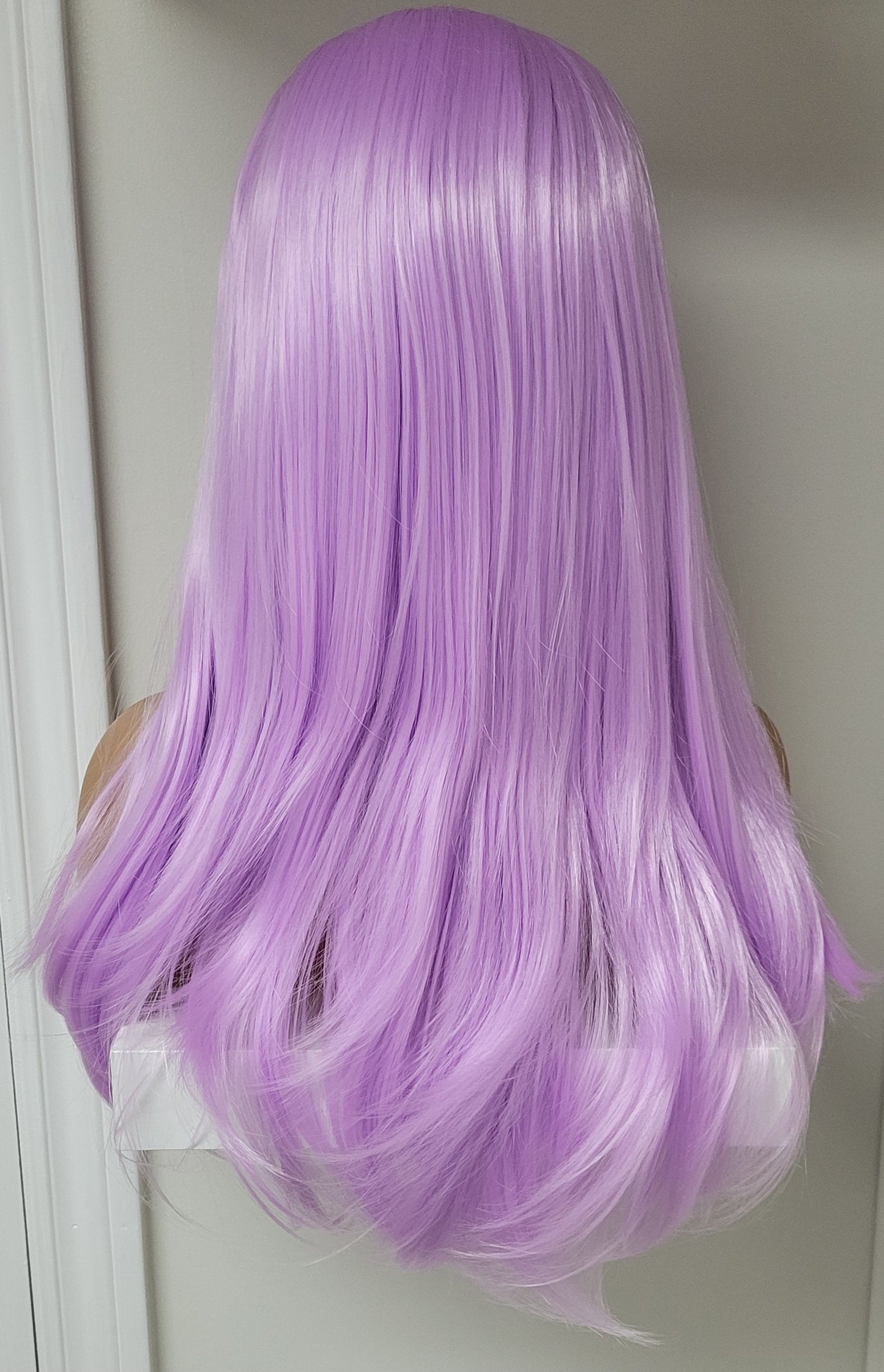 Sample Sale Synthetic Lace Front Wig 22" Straight